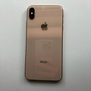64GB Gold iPhone XS Max